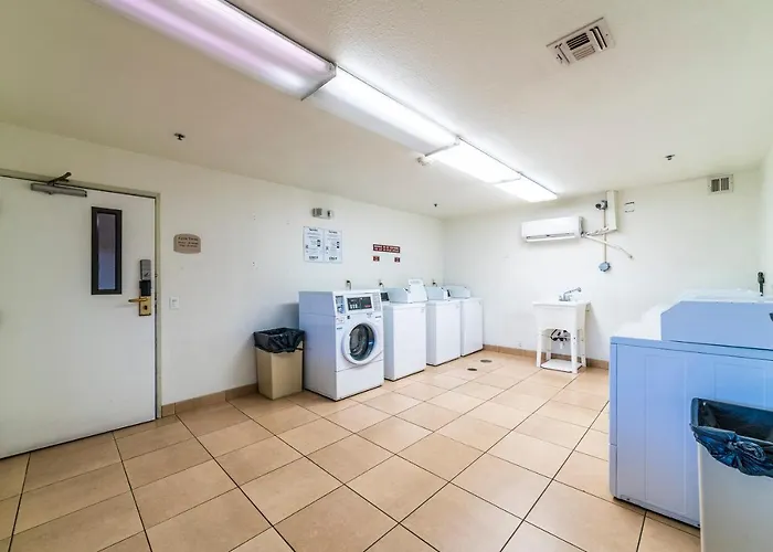 Apartment Metro Extended - *